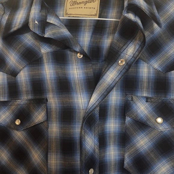 Vintage Wrangler Western "pearl snap" snap-up shirt - Picture 2 of 8